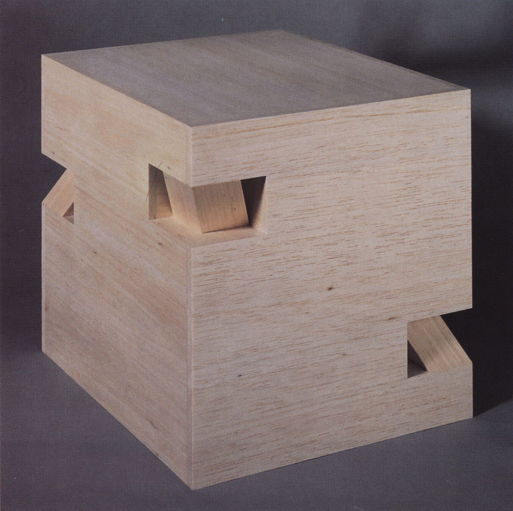 <span class="product-meta">Objekt, 1997</span> <br /><span class="product-artist">Erwin Heerich</span><span class="breadcrumb-separator">: </span> <br />Ohne Titel