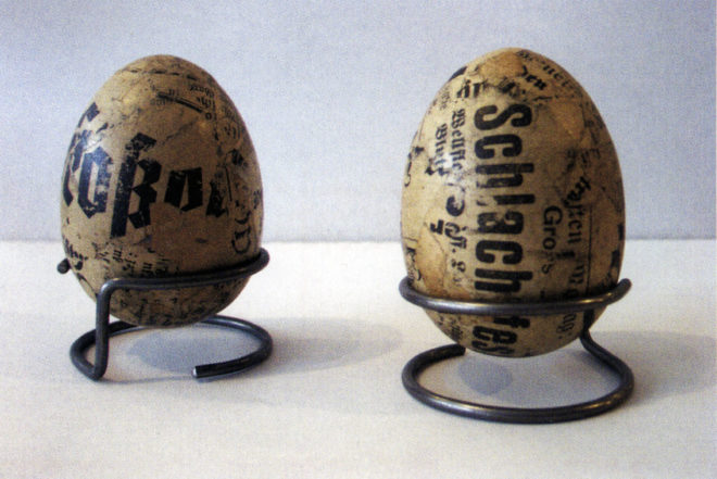 Schwarze Eier für Hans Arp